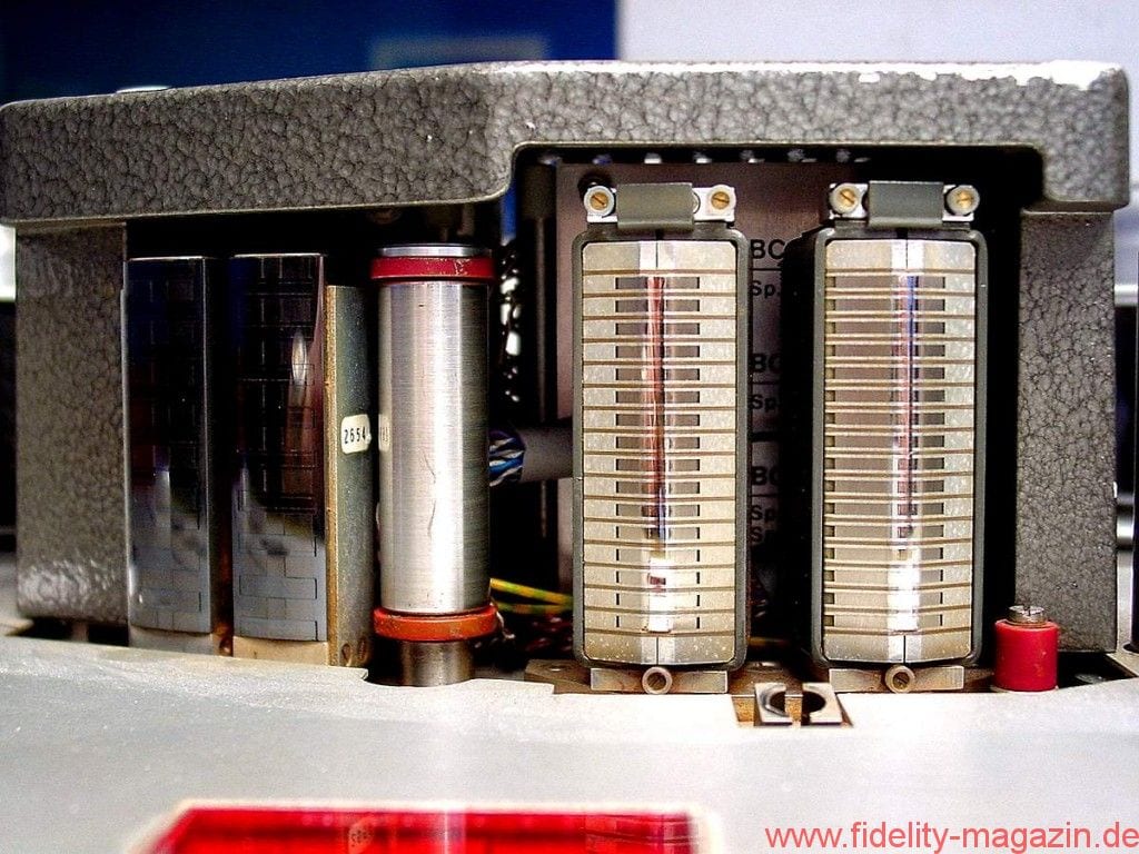 Die Geheimnisse der Tonbandmaschine, Teil 2 - Volles Brett: viele Spuren auf zwei Zoll