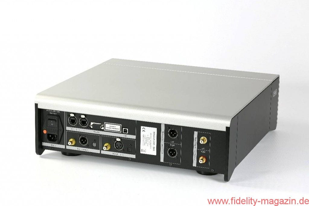 Soulution 541 + 530 - Optional ist der 541 auch mit (noch) besserem USB-Eingang und LAN-Anschluss für Streaming zu haben