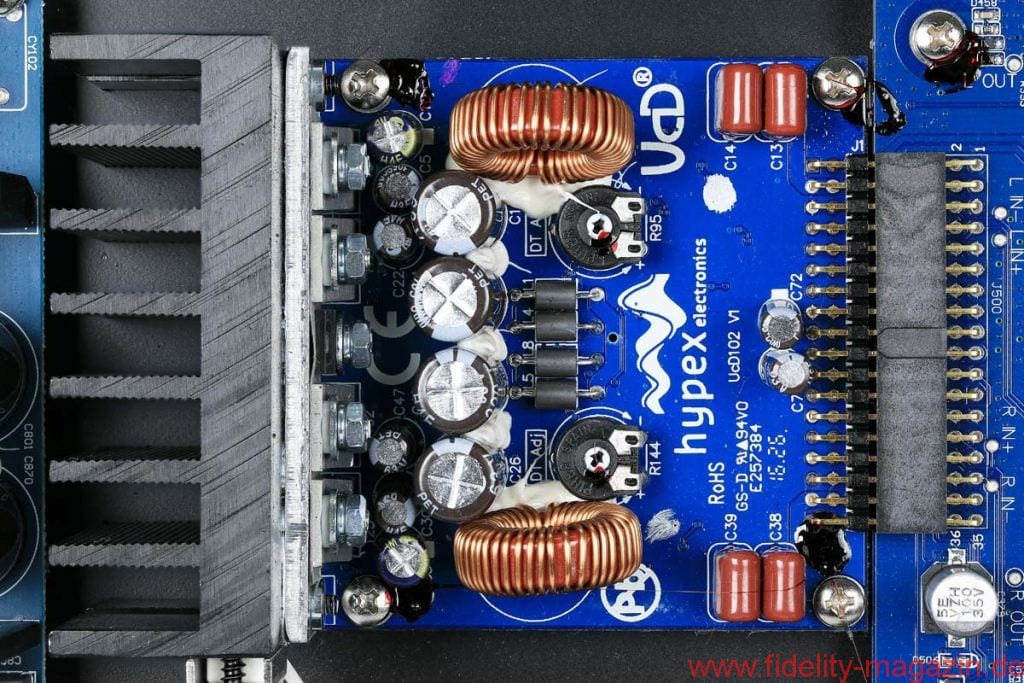 NAD Hybrid Digital DAC Amplifier C 368