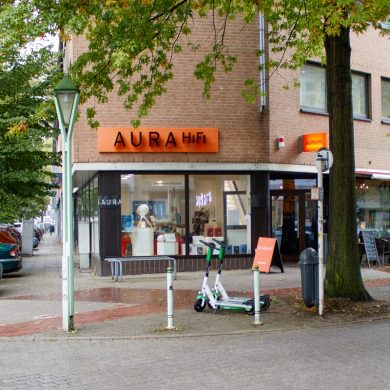 Aura Hifi, Essen