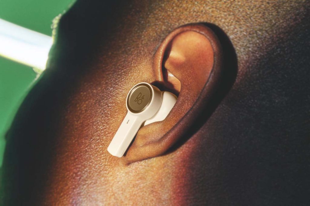 bang-olufsen-beoplay-ex-01