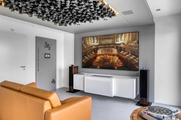 HiFi Forum Automated Showroom