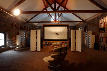 listen. Backes&Müller Wohnraumstudio