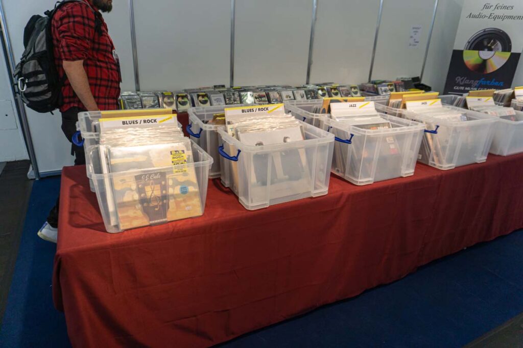 high-end-2025-analog-060