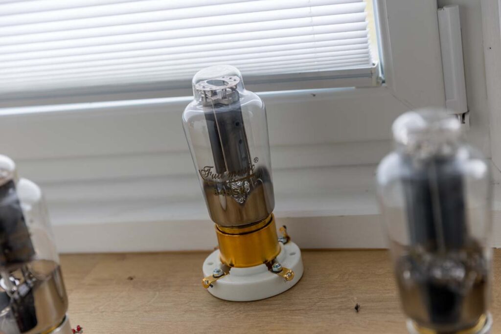 rk-lyric-audio-schluechtern-f79-19 rk-lyric-audio-schluechtern-f79-19