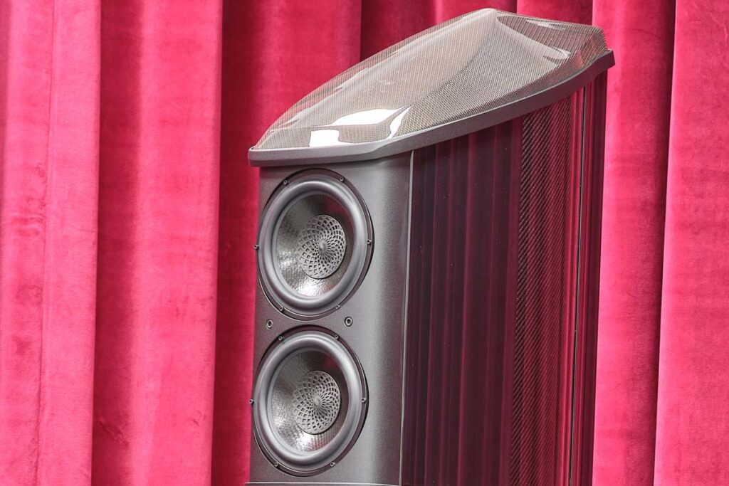 wilson-benesch-omnium-03