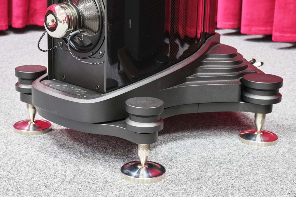 wilson-benesch-omnium-06