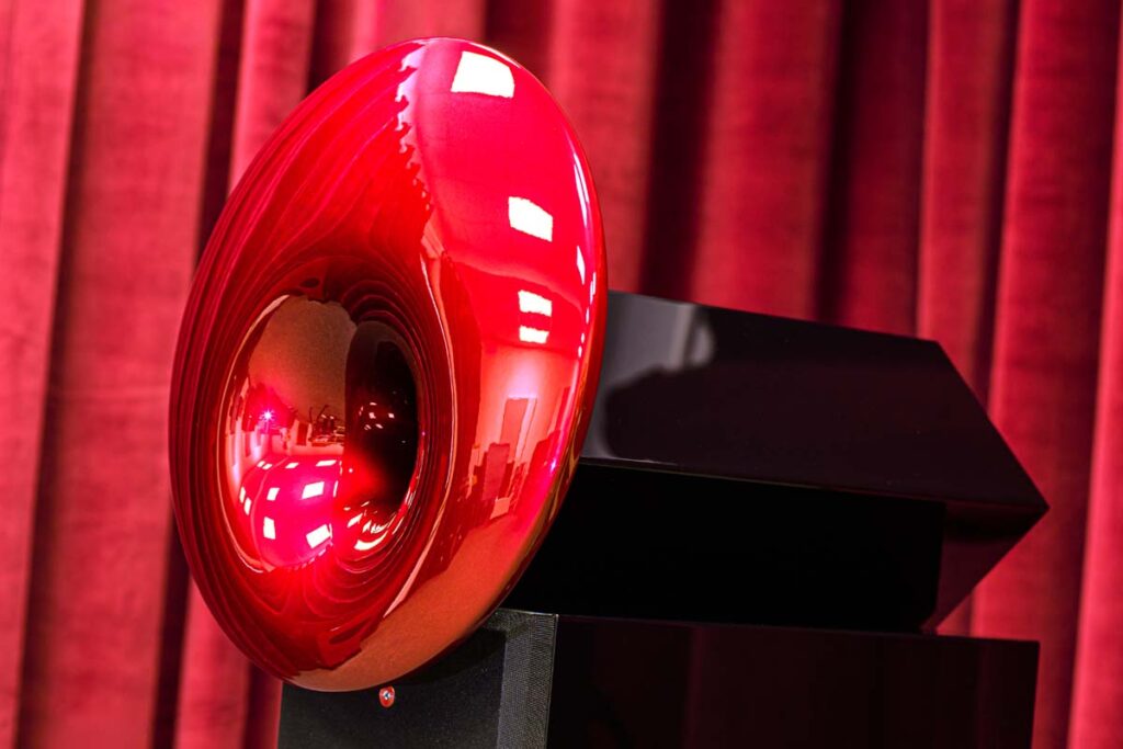 Acapella La Campanella hypersphärischer Hornlautsprecher