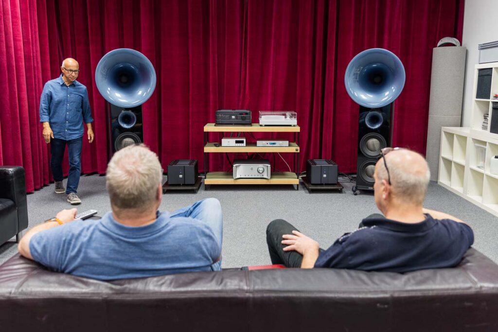 avantgarde-acoustic-duo-gt-itron-09