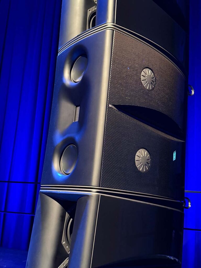 Präsentation Borresen M8 Gold Signature und Aavik M8 Monoblöcke