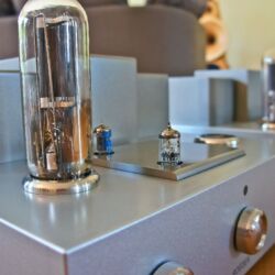 Roeder 211 Mono Röhrenverstärker