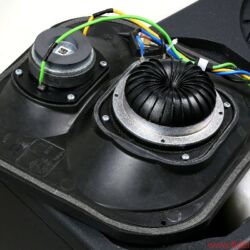Neumann KH 420