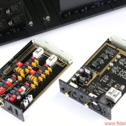 AVM Ovation Series PA8 + SA8.2 - Sören sich überhaupt nicht: kalibrierbares Phonomodul (links) und Digital-Steckkarte für bis zu drei Zuspieler.