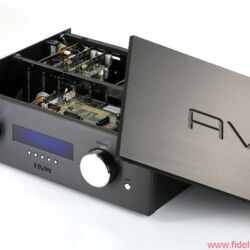 AVM Ovation Series PA8 + SA8.2