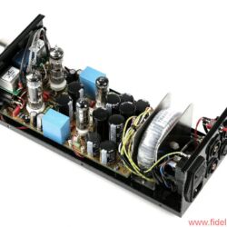 EternalArts KHV TT Professional - Triode und Pentode sind in der PCL86 vereint ’ die Haltron 6074 sorgt für Spannungsstabilisierung