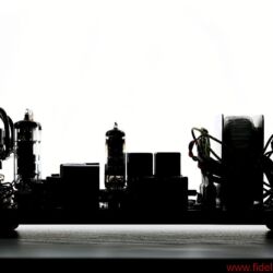 EternalArts KHV TT Professional - Dank 2:1-Eingangsübertrager verfügt der symmetrische Eingang über eine extreme Übersteuerungsfestigkeit