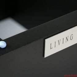 Living Voice Avatar IBX-R2 und OBX-R2 - Klangerprobt und sehr praktisch: erst den Rahmen austarieren ’ dann das Gehäuse mit BluTac fixieren