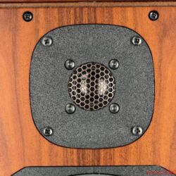 Harbeth Compact 7ES plus HiFi auf dem Bauernhof Reference Stand 7