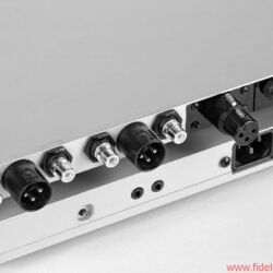 MSB Technology Analog DAC - Der Analog DAC ist ab Werk vielfältig konfigurierbar, zum Beispiel mit unterschiedlichen Eingangsmodulen