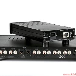 Valvet Röhrenvorstufe Soulshine und Class-A Monoblöcke A4