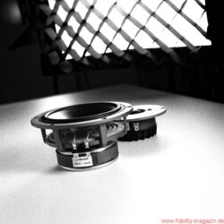 Dynaudio Emit M10