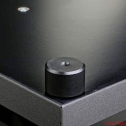 Horn-Kultur BiCorn - Subtile Details für besseren Klang: Mitteltondiffusor in der Hornmündung, Antispikes von Audioplan