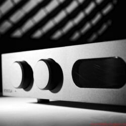Audiolab 8300A Vollverstärker