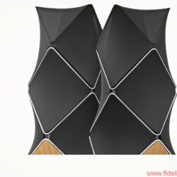 Bang & Olufsen BeoLab 90 - Akustisch transparente, vom Architekten Frei Otto inspirierte Stoffsegelflächen umhüllen das geometrisch höchst komplexe, aus Aluminium gegossene Grundgehäuse, auf dem ein kleineres Modul sitzt.