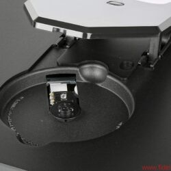 Rega Saturn-R