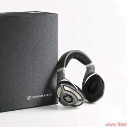 Sennheiser HD-700