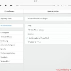 Auralic Aries Mini Screenshots - Auralic setzt auf die Lightning-DS-Plattform und die gleichnamige Steuerungs-App. Wer diese, wie hier abgebildet, auf einem iPad installiert, kann sich über eine klar strukturierte, übersichtliche sowie optisch ansprechende Darstellung und sehr gute Bedienbarkeit freuen. Zu den Vorzügen von Lightning DS gehört die Option, den Aries Mini direkt als Server einzusetzen; damit bieten sich weitere Sortiermöglichkeiten des Musikbestandes etwa nach Abtastrate oder Datum. Lightning DS ist auch bei der Einrichtung des Aries Mini behilflich.