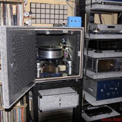 GECOM Technologies - Laufwerk-Prototyp in EMV-Schutzkammer