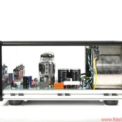 Musica Nova Phoenix 2.2 und Pegasus 50/50 - 50 Watt pro Kanal in einem Ultralinear-Konzept mit großem Schaufenster: Stereoendstufe Pegasus 50/50