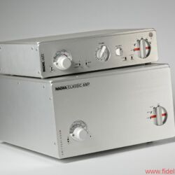 Nagra Jazz und Nagra Classic Amp - Erst kürzlich hat die Vorstufe Jazz mit dem Classic Amp eine kongeniale Stereoendstufe als neuen Spielpartner bekommen. Während im Pre drei Doppeltrioden glühen, basiert der zum Monoblock brückbare Classic Amp auf Halbleitern – dort glüht nur die Leidenschaft.