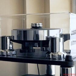 Reportage AVID HiFi Ltd.