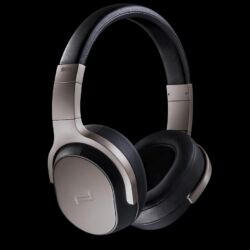 Porsche Design und KEF Space One