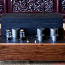Oswalds Mill Audio Brooklyn, New York 2016, Photo Cynthia van Elk