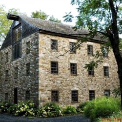 Oswalds Mill Audio Brooklyn, New York 2016, Photo Cynthia van Elk