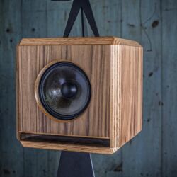 Oswalds Mill Audio Brooklyn, New York 2016, Photo Cynthia van Elk