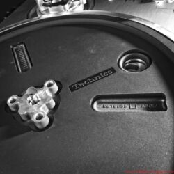 Technics SL-1200GAE