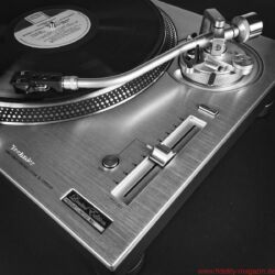 Technics SL-1200GAE