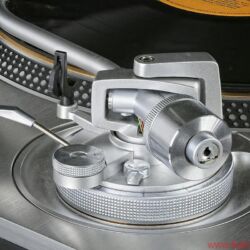 Technics SL-1200GAE