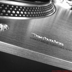 Technics SL-1200GAE