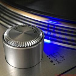 Technics SL-1200GAE