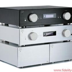 AVM im Who is Who in High Fidelity - Jubiläums-Serie zum 30 Jährigen bestehen der Firma und die Originalgeräte (dunkel)