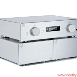 AVM im Who is Who in High Fidelity - Jubiläums-Serie zum 30 Jährigen bestehen der Firma und die Originalgeräte (dunkel)