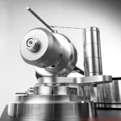 Acoustic Signature WOW XL Plattenspieler / TA 1000 Tonarm / Soundsmith Carmen Moving Iron Tonabnehmer