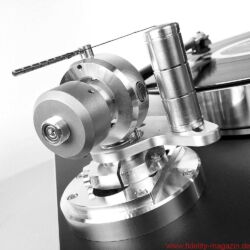 Acoustic Signature WOW XL Plattenspieler / TA 1000 Tonarm / Soundsmith Carmen Moving Iron Tonabnehmer