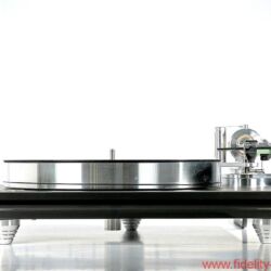 Acoustic Signature WOW XL Plattenspieler / TA 1000 Tonarm / Soundsmith Carmen Moving Iron Tonabnehmer