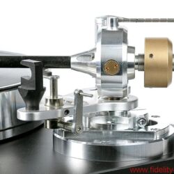 Acoustic Signature WOW XL Plattenspieler / TA 1000 Tonarm / Soundsmith Carmen Moving Iron Tonabnehmer